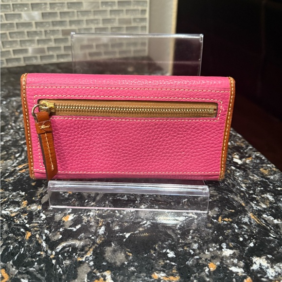 Dooney & Bourke Pink Leather Wallet - Picture 2 of 5